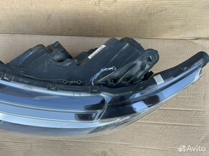 Фара левая mitsubishi outlander