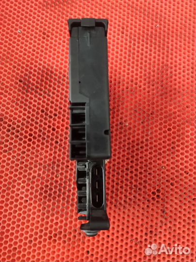 Блок предохранителей силовой Мерседес W212