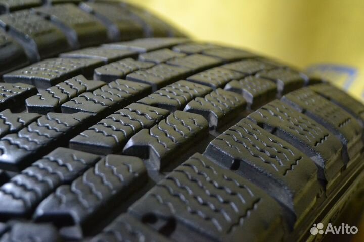 Goodyear Ice Navi Zea II 165/70 R14