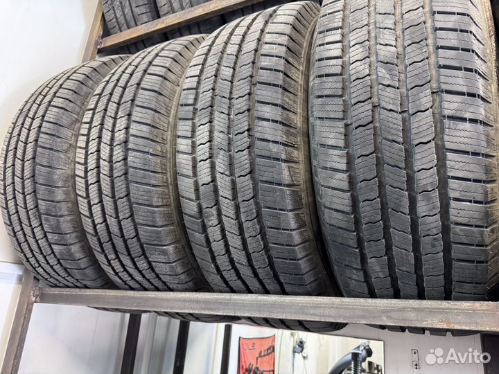 Michelin 4X4 A/T 265/65 R17 120Y