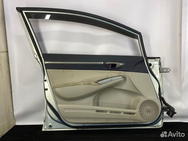 Дверь Honda Civic 4D Перед / Лев