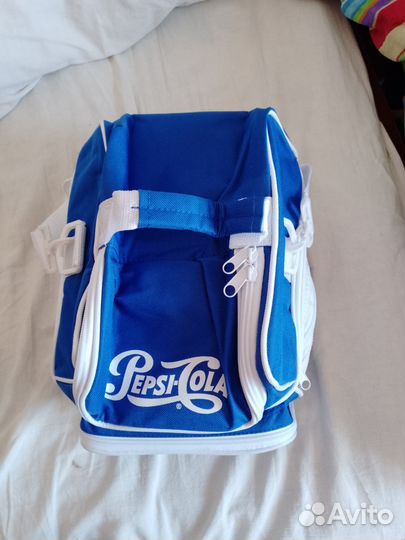 Термо сумка,с набором посуды и приемником