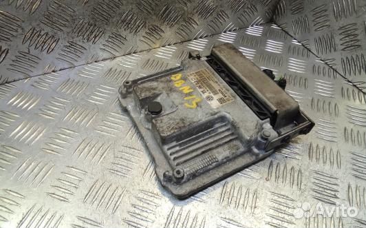 Блок управления двс skoda octavia A5 (BBN13PC01)