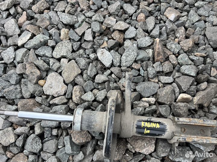 Стойка передняя левая LADA kalina