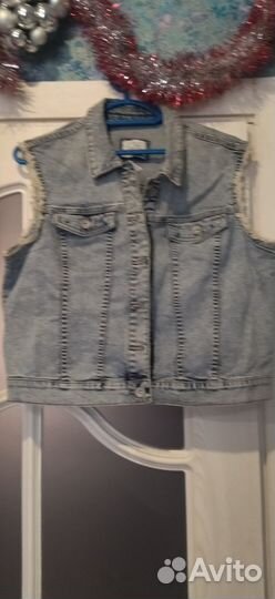 Джинсовая женская одежда