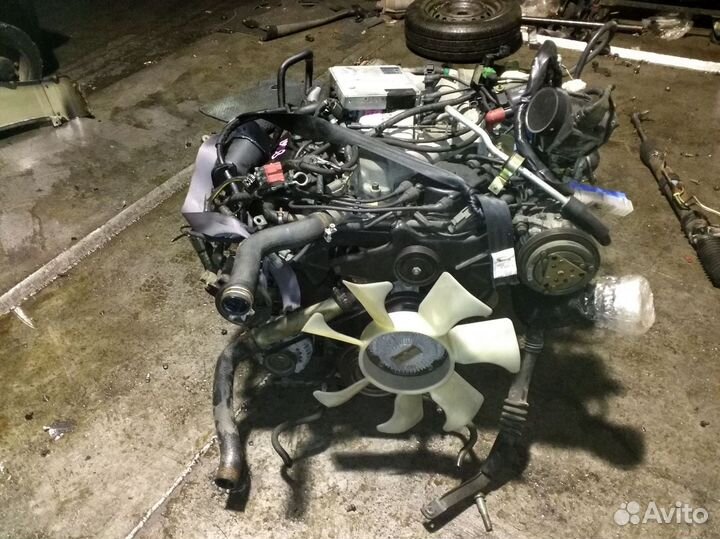 Двигатель nissan cedric 1994г. PY32 VG30E Япония