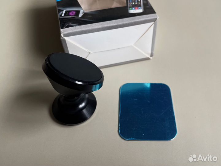 Автомобильный держатель для телефона