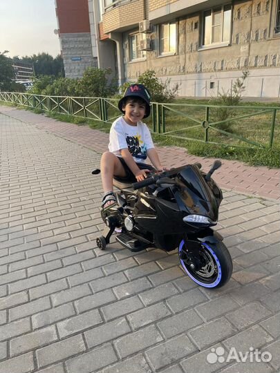 Электро мотоцикл для детей Ducati черный