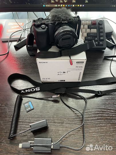 Фотоаппарат Sony ZV-E10 kit 16-50mm F3,5-5,6