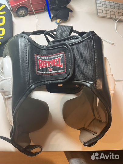 Боксерский шлем