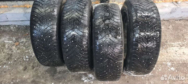 Nokian Tyres Hakkapeliitta 8 185/65 R15 92T
