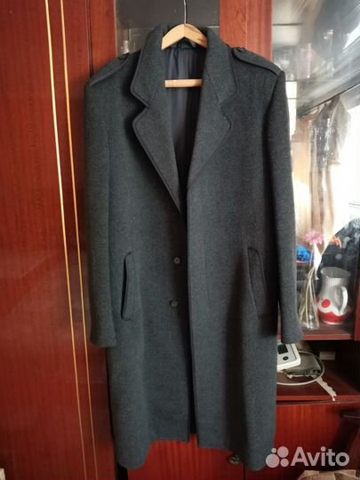 Пальто мужское зимнее