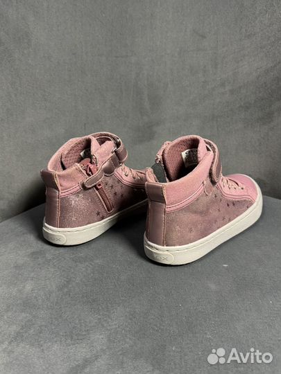 Ботинки для девочки 28р