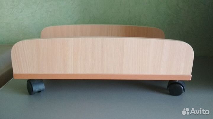 Подставка для системного блока на колёсиках