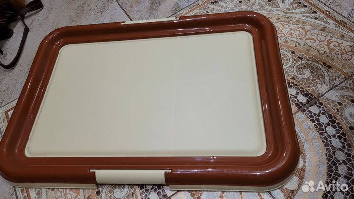 Лоток для собак под пелёнку