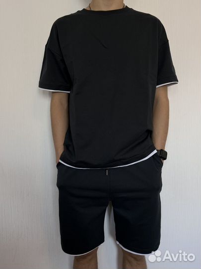Костюм Шорты и футболка летние