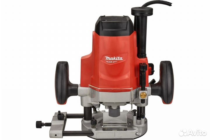 Фрезер makita M3602