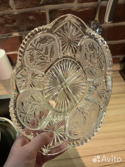 Ваза хрустальная