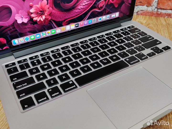 Мощный MacBook Pro Core i5/8Gb/SSD/13.3