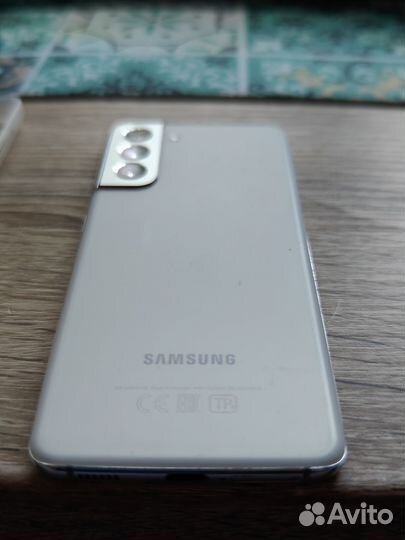 Samsung Galaxy S21 5G, 8/128 ГБ