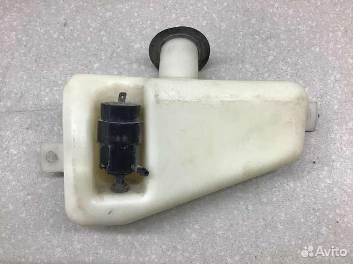 Бачок омывателя лобового стекла VAZ Chevrolet niva