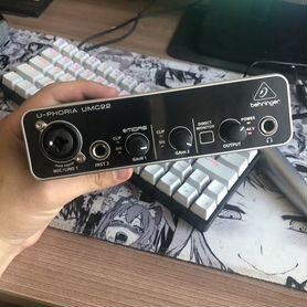 Звуковая карта behringer umc22