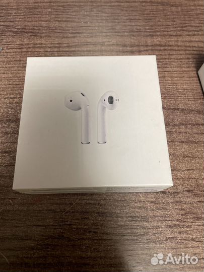 Беспроводные наушники apple airpods 1
