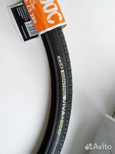 Покрышка новая 28 CST 700x40