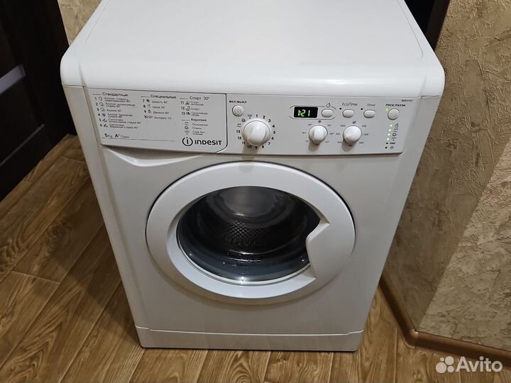 Стиральная машина indesit 5кг