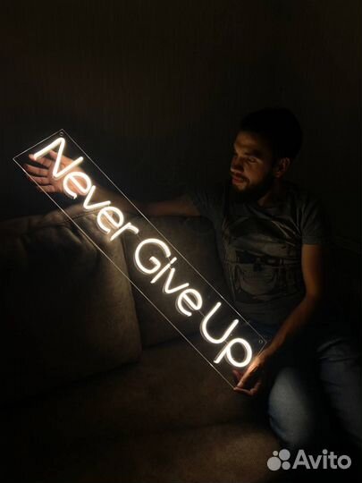 Неоновая вывеска 006600