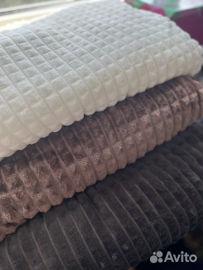 Плед кубик покрывало на кровать диван