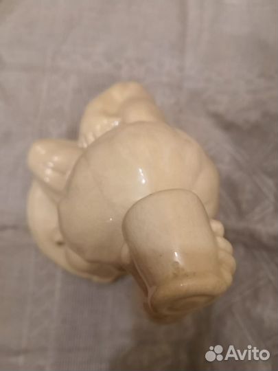 Статуэтка фарфоровая.Старая Гжель