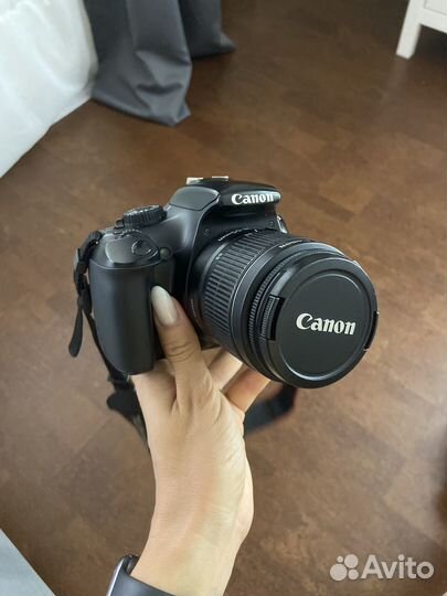Фотоаппарат зеркальный Canon 1100D