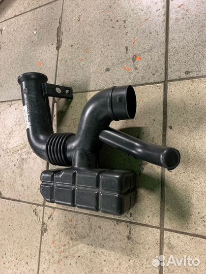 Патрубок воздушного фильтра Lifan X60