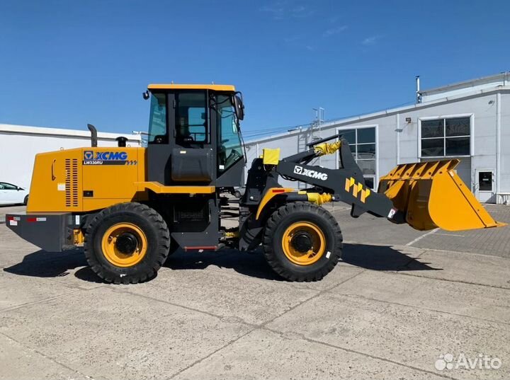 Фронтальный погрузчик XCMG LW330RU, 2023