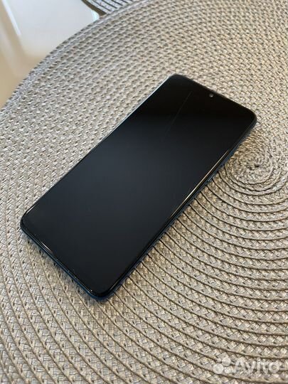 HONOR 20 Lite (RU), 4/128 ГБ