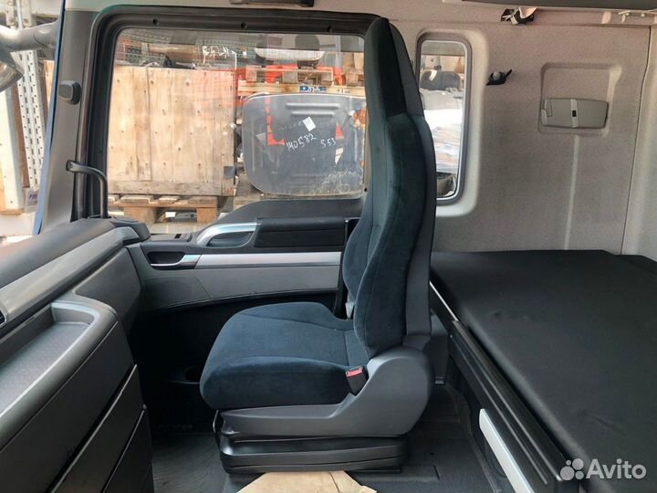 Сиденье пассажирское механическое Man TGA, Man TGX