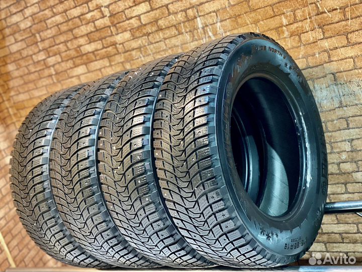 Michelin Latitude X-Ice North 3 215/65 R16 102T