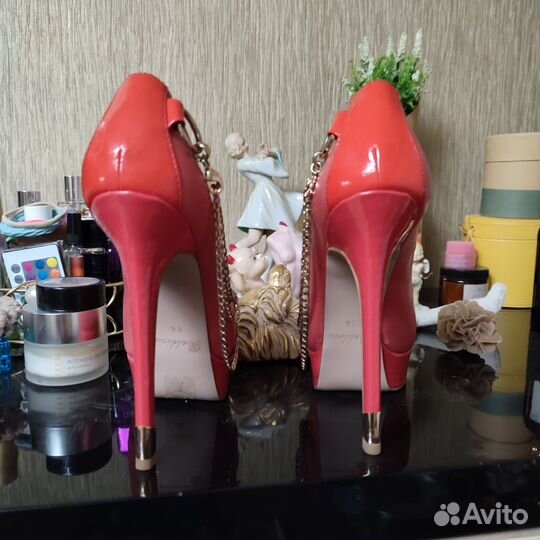 Туфли и клатч