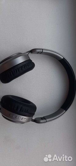 Беспроводные наушники