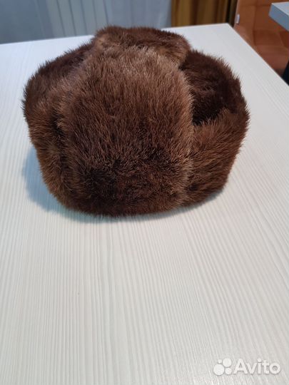 Шапка-ушанка из меха выдры