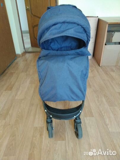 Прогулочная коляска Rich Family