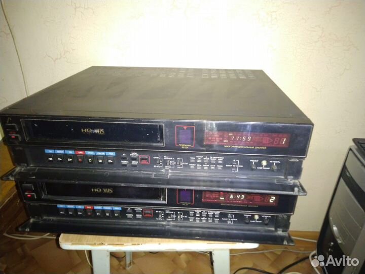 Видеомагнитофон