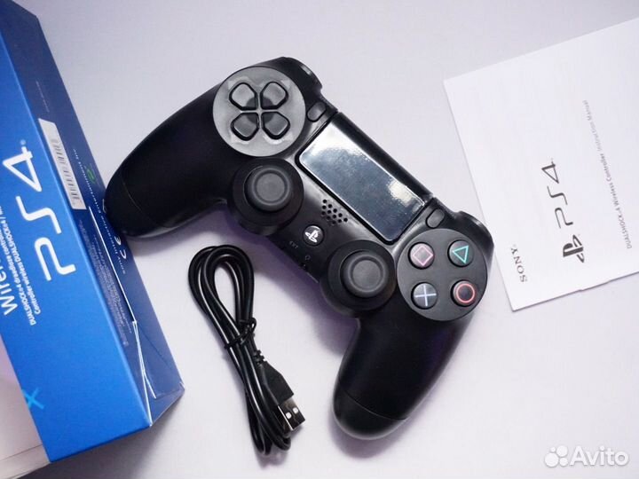 Геймпад PS4 черный