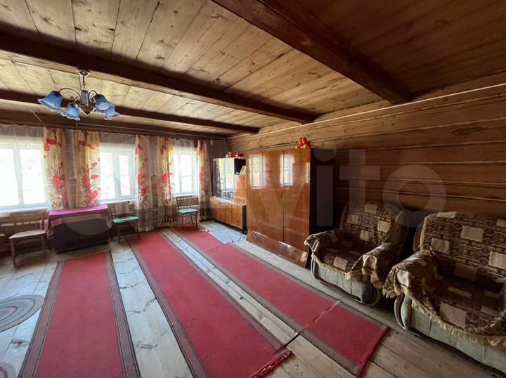 Дом 53 м² на участке 18 сот.