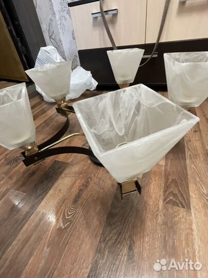 Люстра потолочная