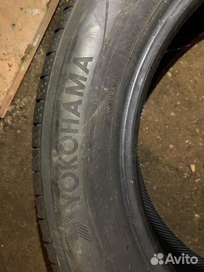 Yokohama 104ZR 205/55 R16