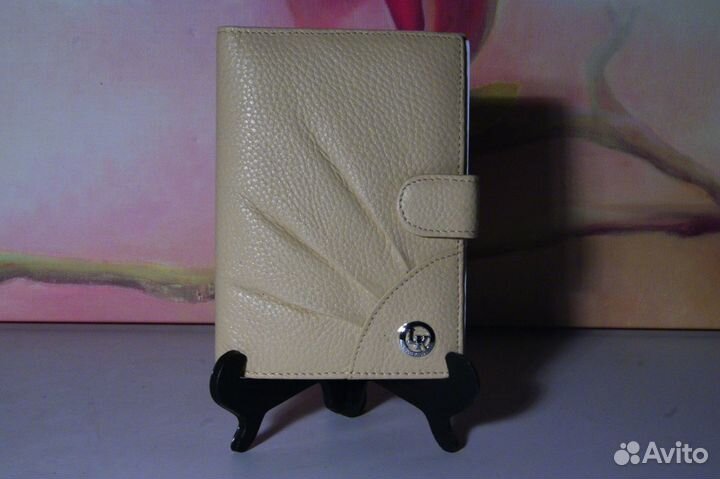 Обложка на паспорт