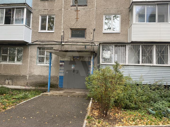 Комната 14,2 м² в 4-к., 1/5 эт.