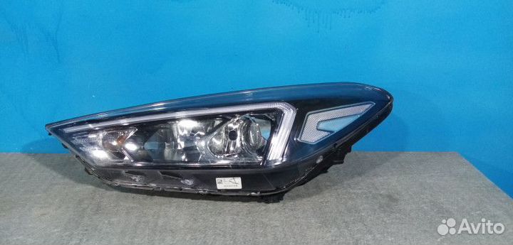 Фара левая Hyundai Tucson 3